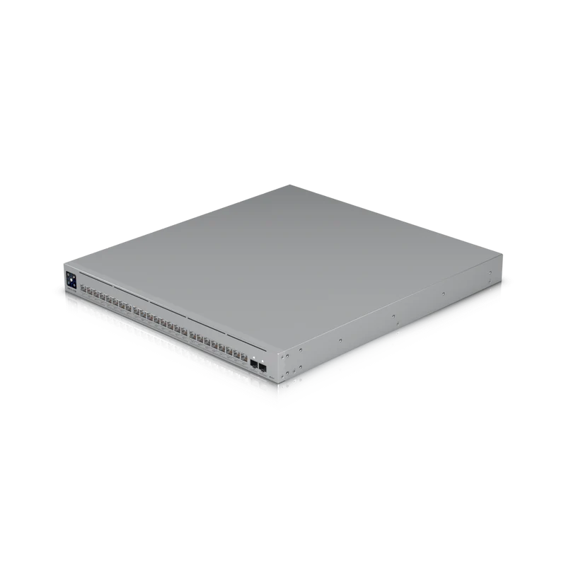 Pro XG 24 PoE
